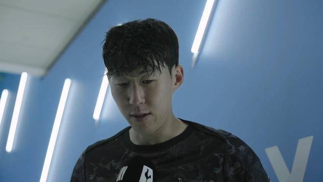 欧冠前瞻：费耶诺德-费内巴切，主场优势与战术博弈决定胜负