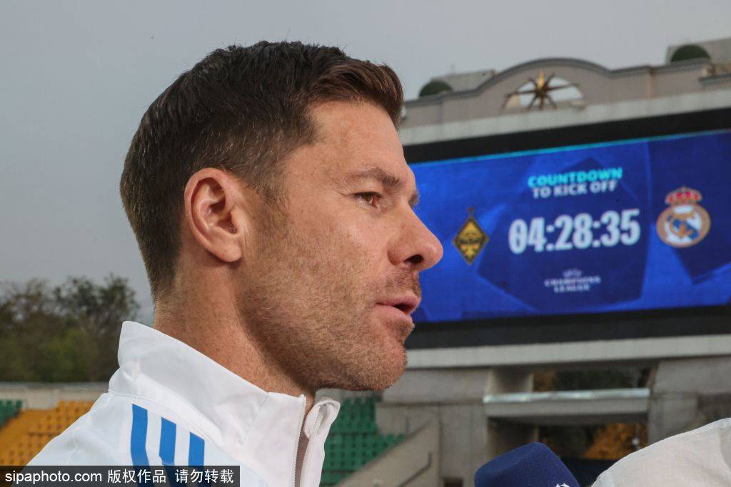 特伦特·亚历山大-阿诺德：皇马右路新生还是挑战重重？